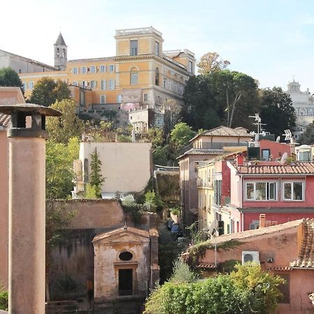 Luxury Art Apartment In Trastevere With Terrace Róma Kültér fotó